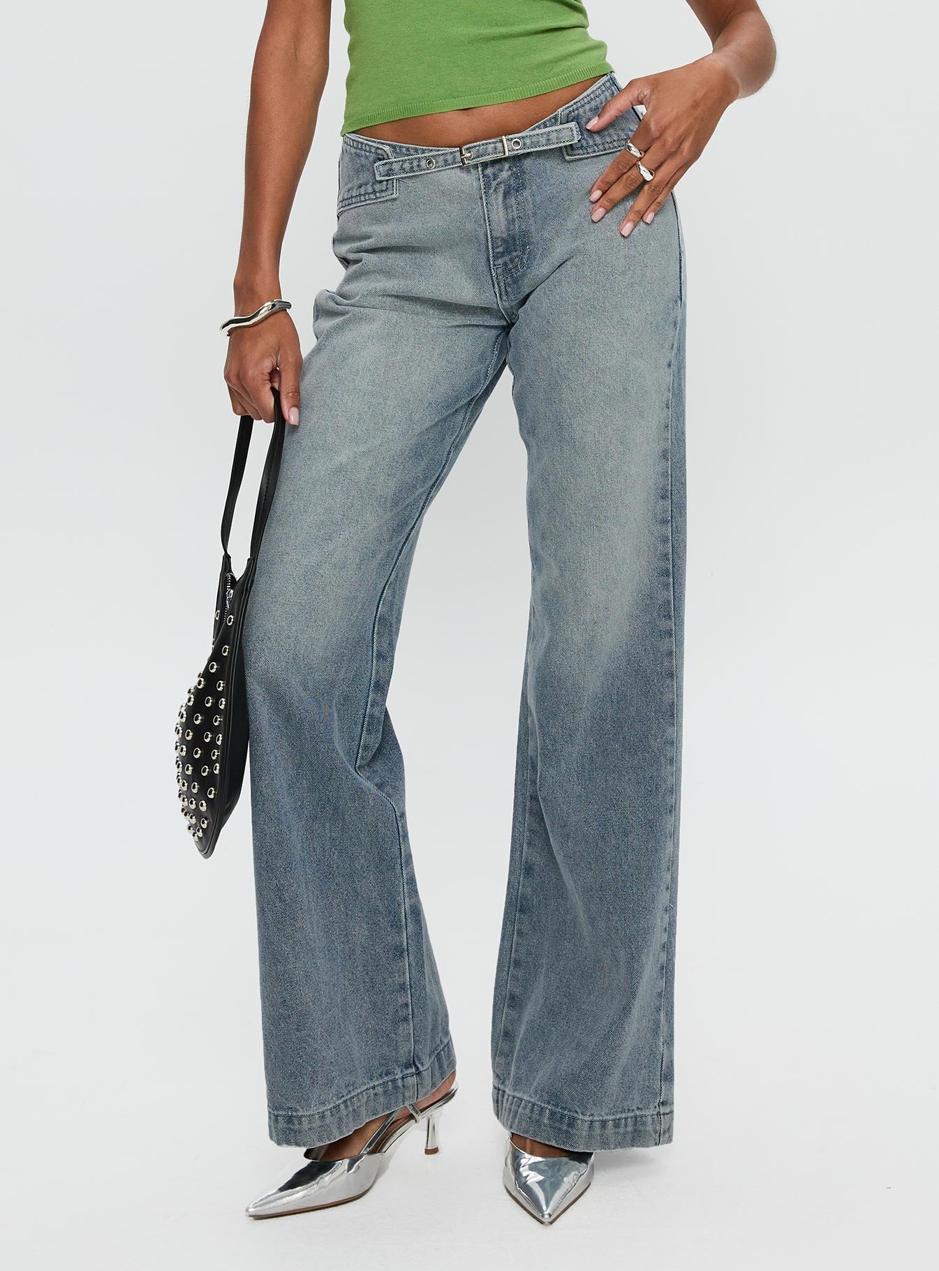 Slow Ride Belted Jeans Light Blue