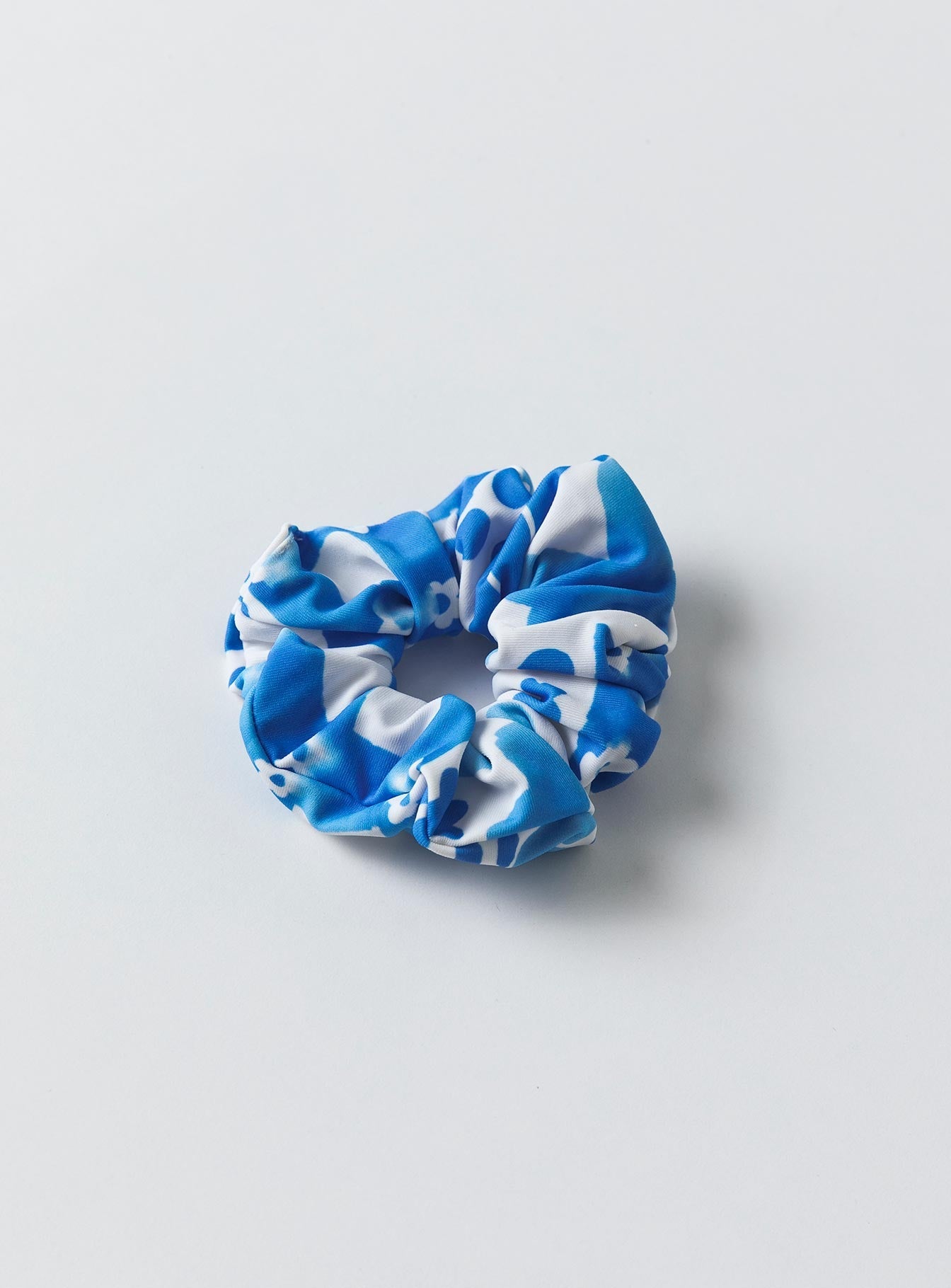 Janey Scrunchie Blue / White
