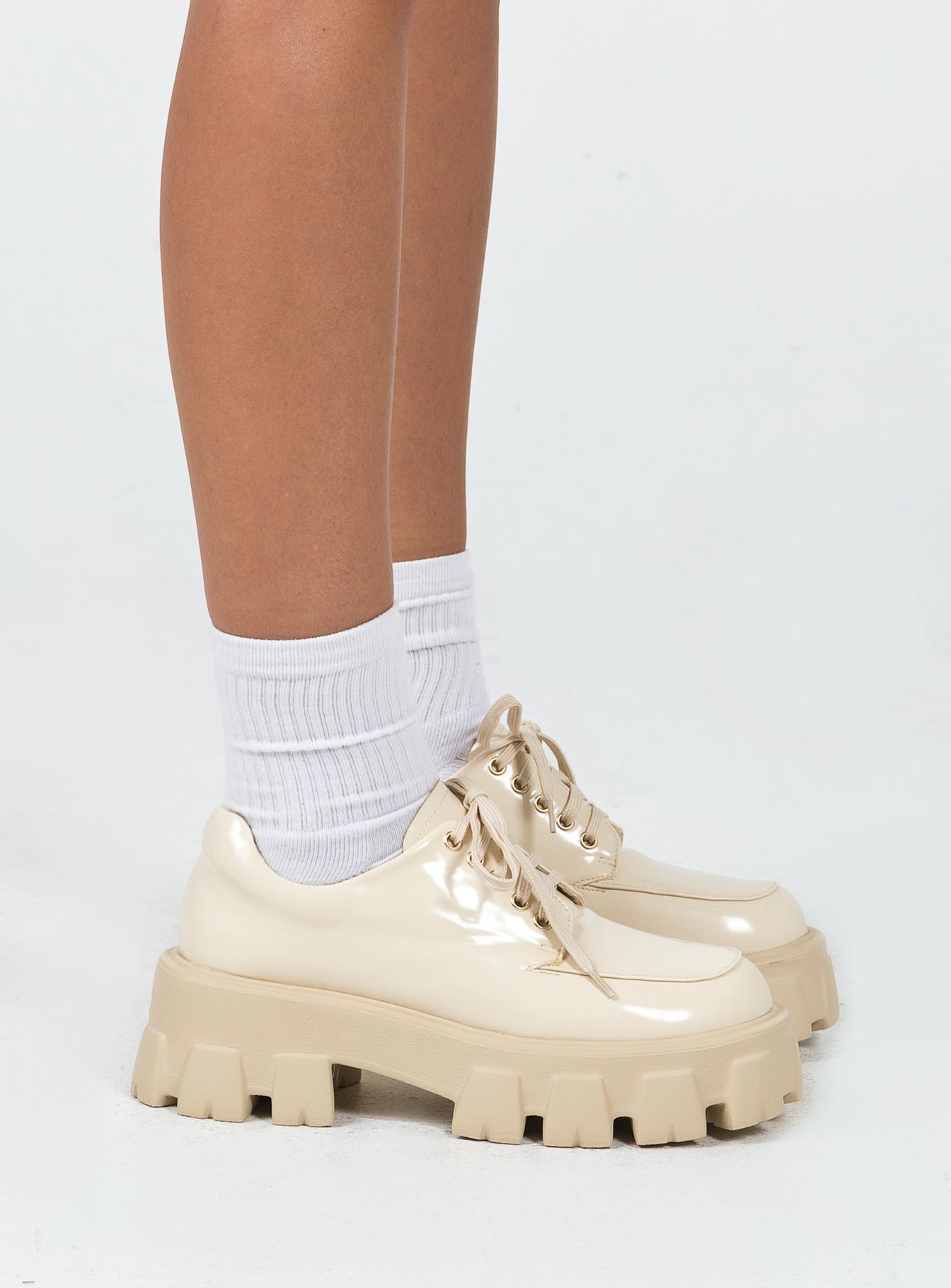 Mia Shoes Beige
