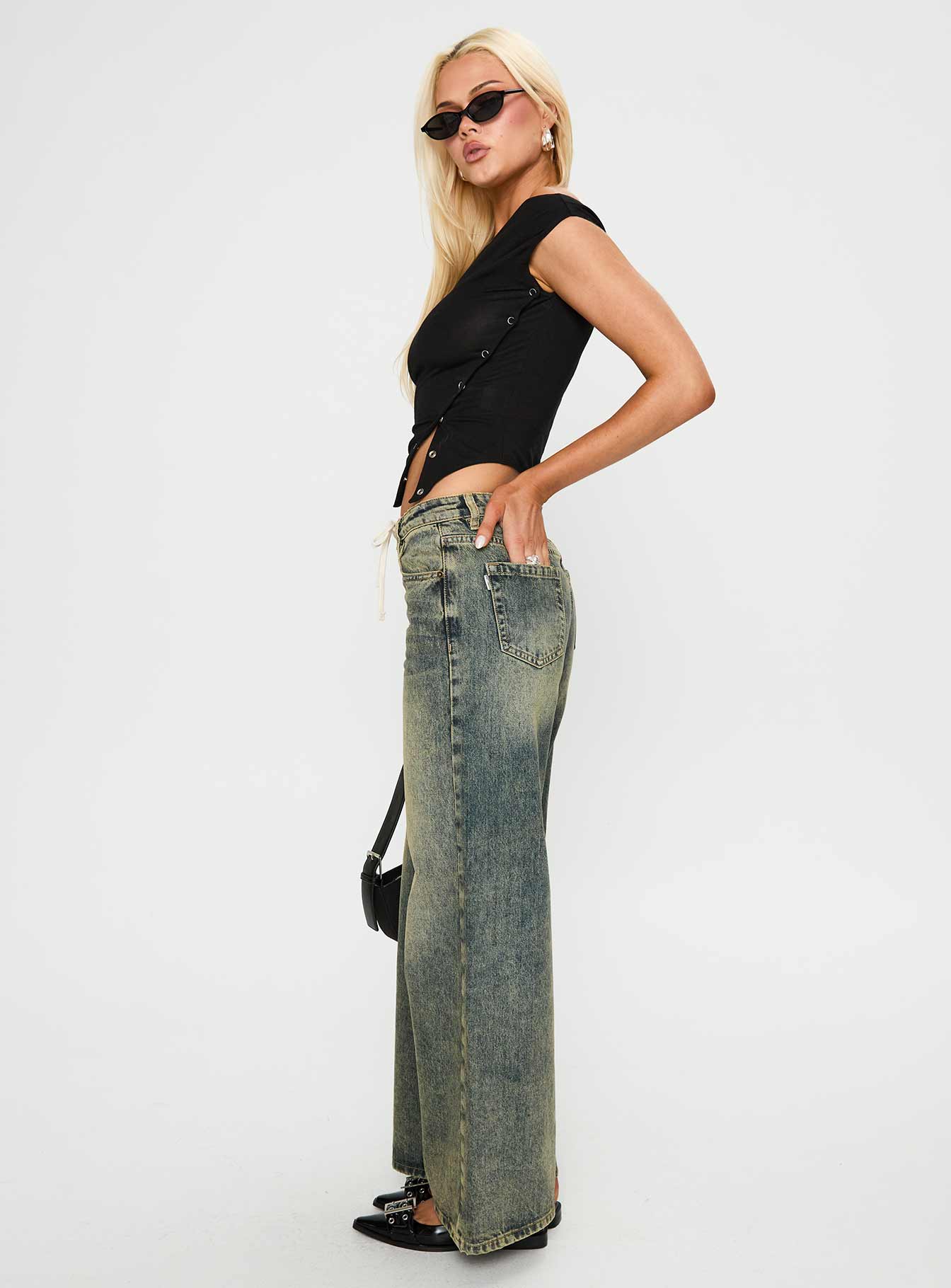 Mellowed Out Slouchy Jeans Antique Wash