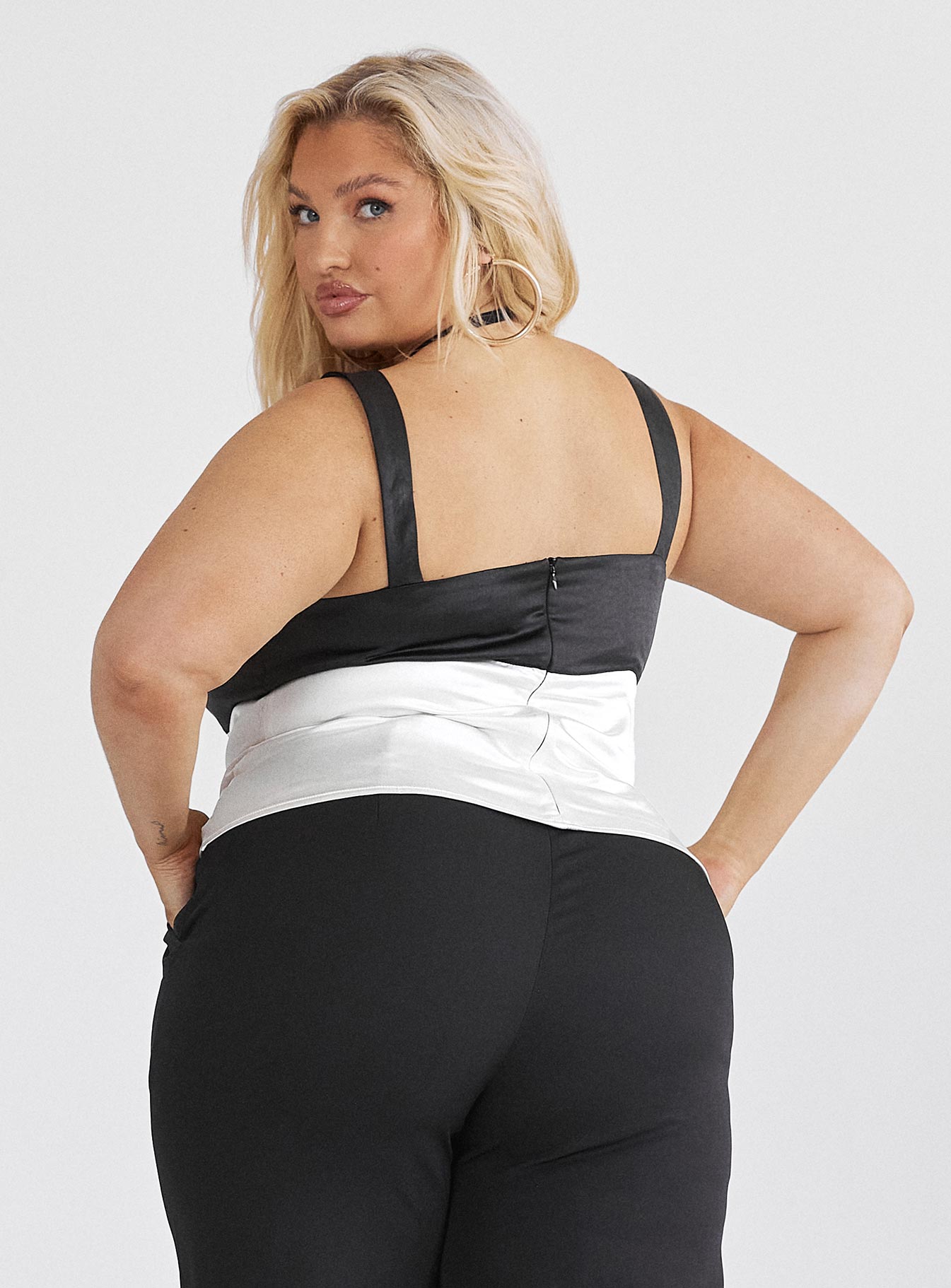 Chantell Square Neck Top Black / Cream Curve