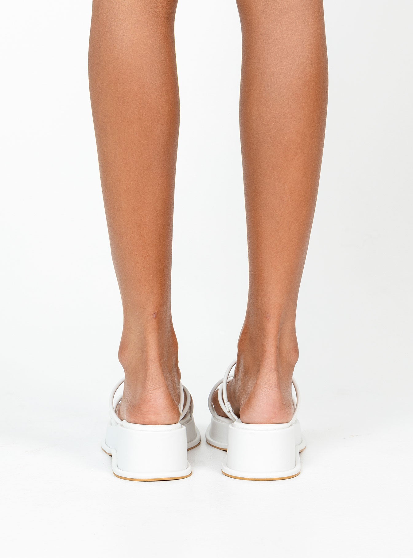 Safin Sandals White