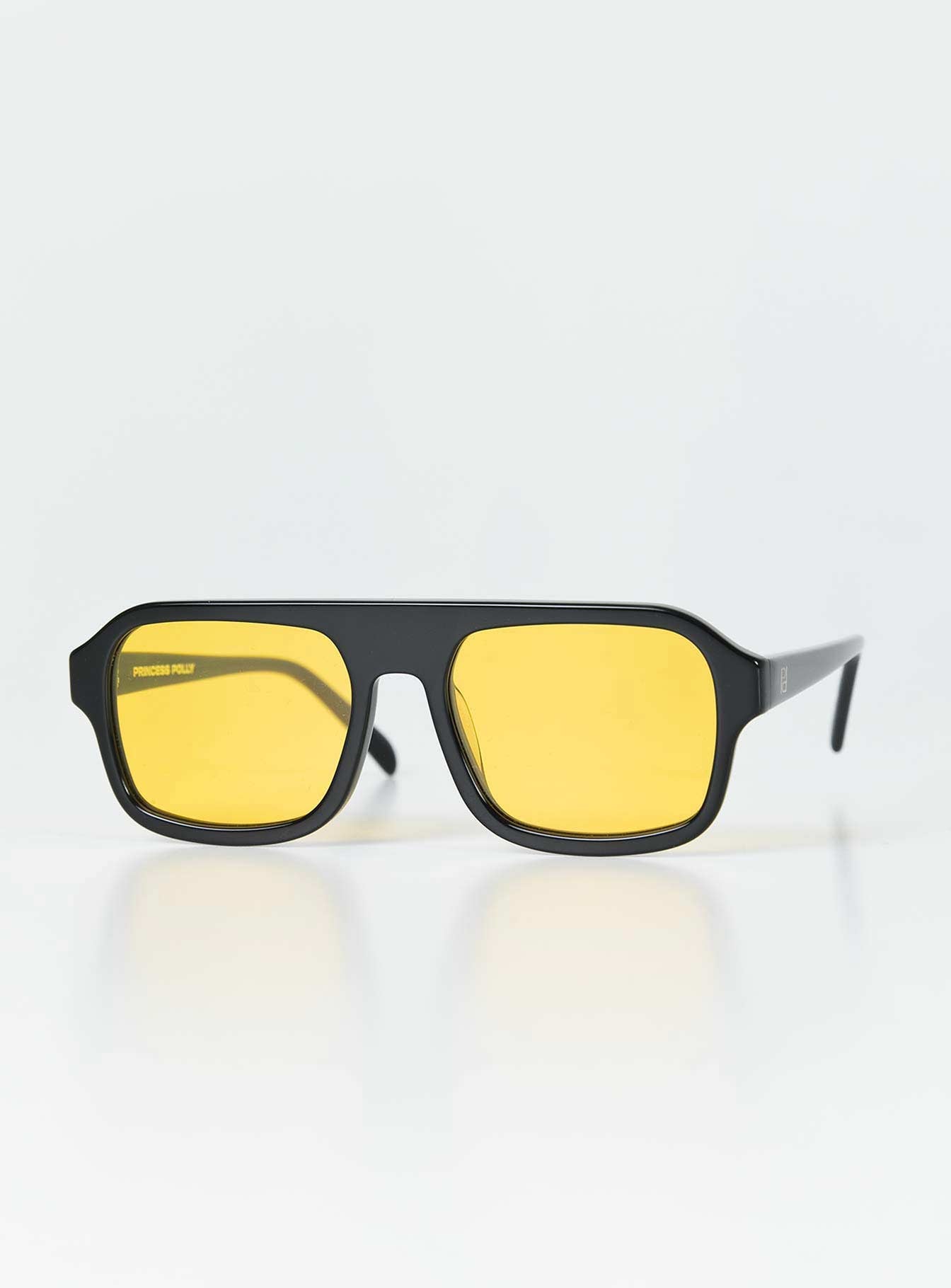 Hetley Sunglasses Black / Yellow