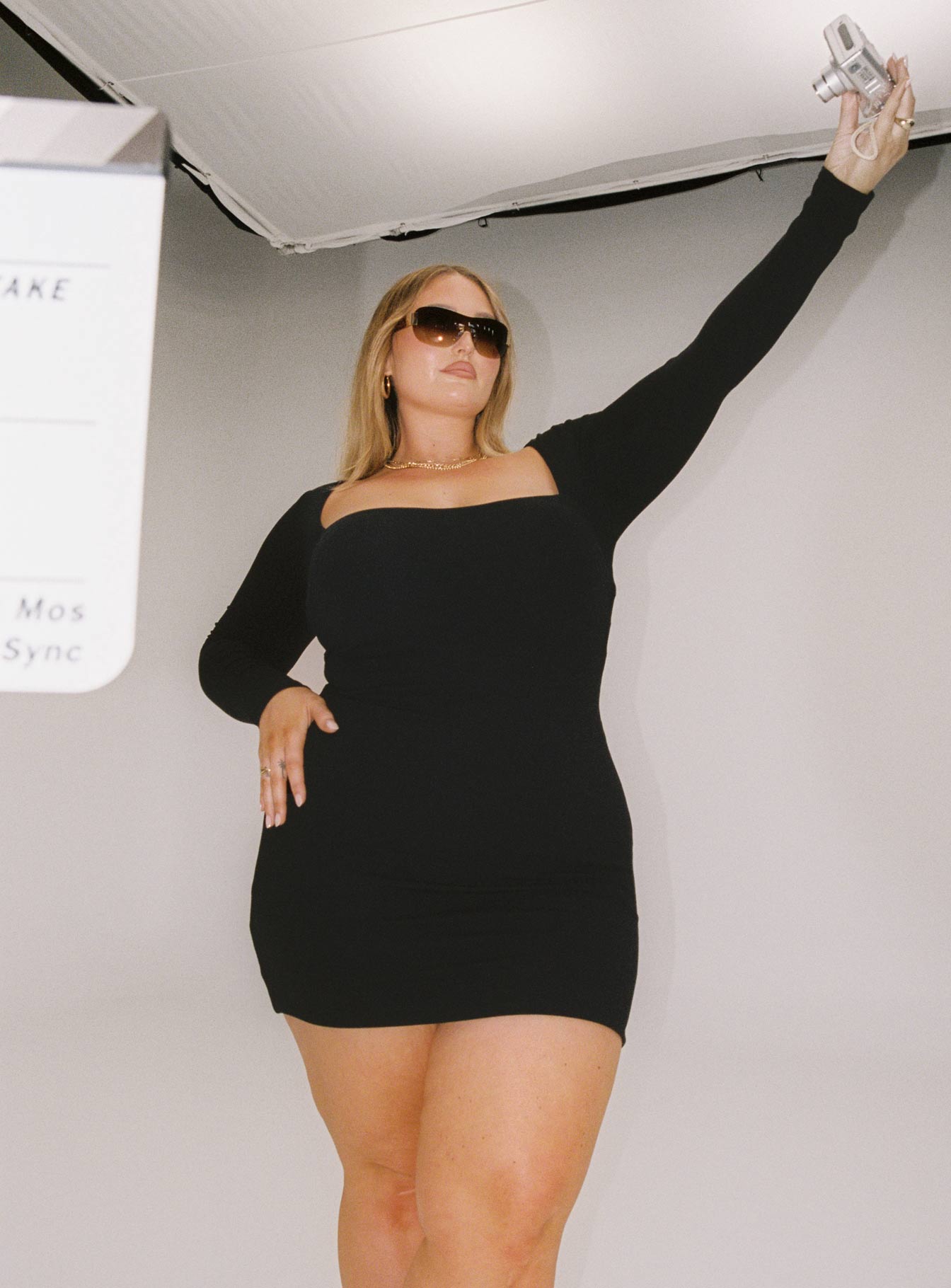Nolan Mini Dress Black Curve