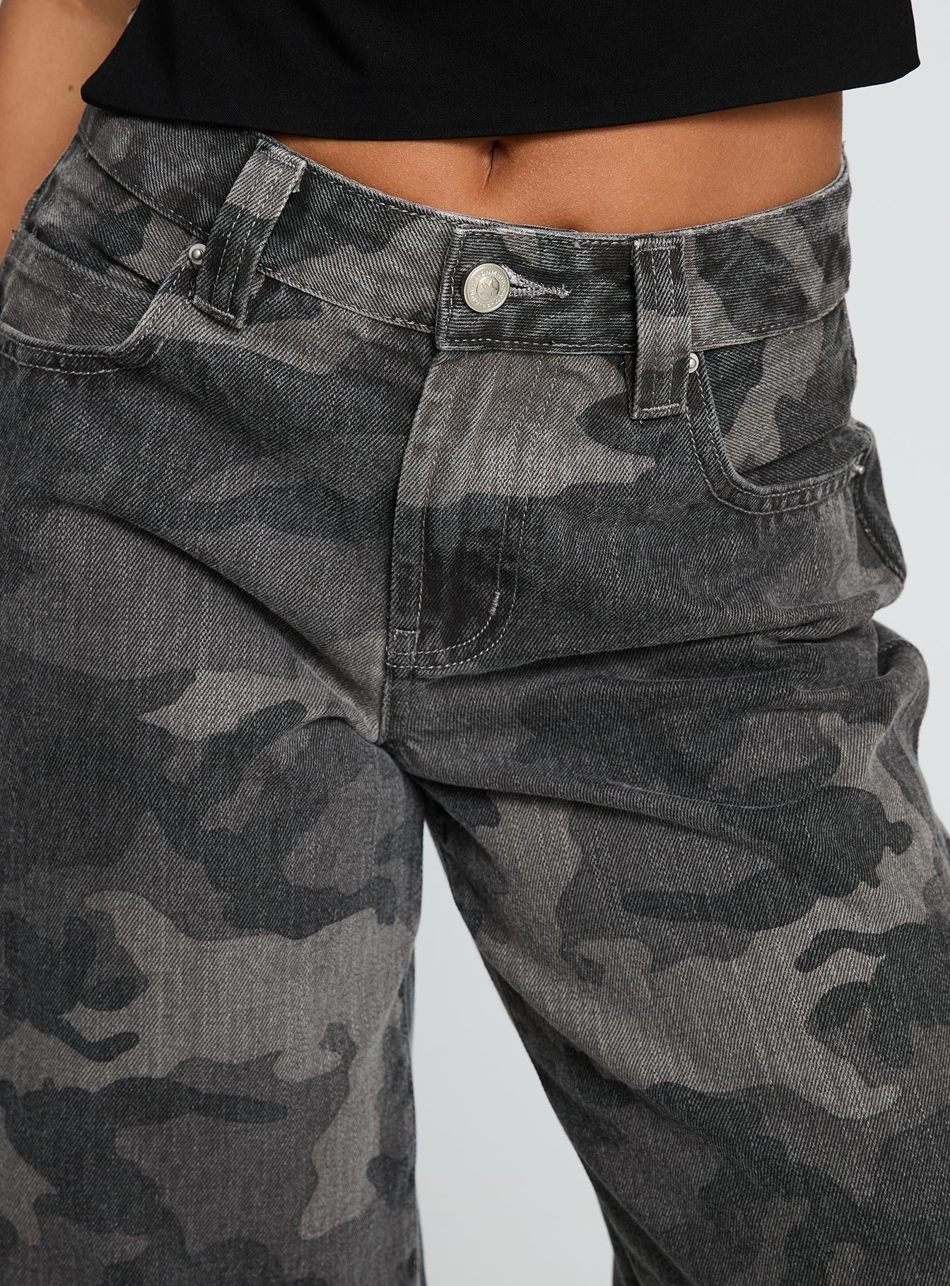 Big Talk Baggy Jeans Grey Washed Camo