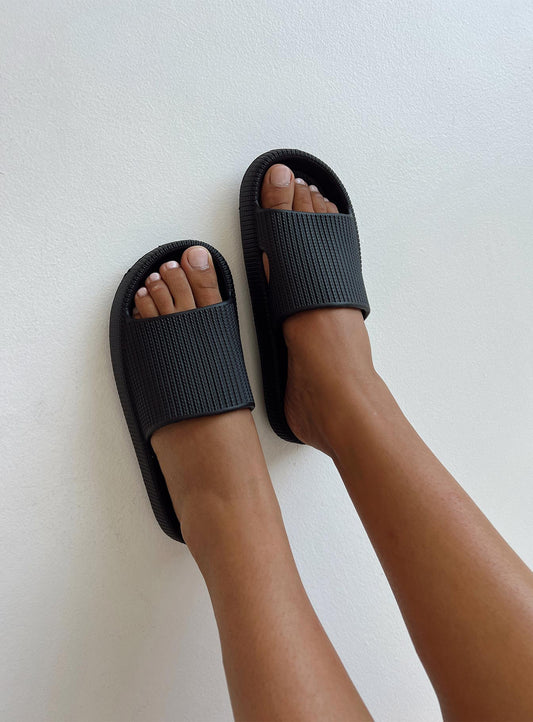 Benito Slides Black