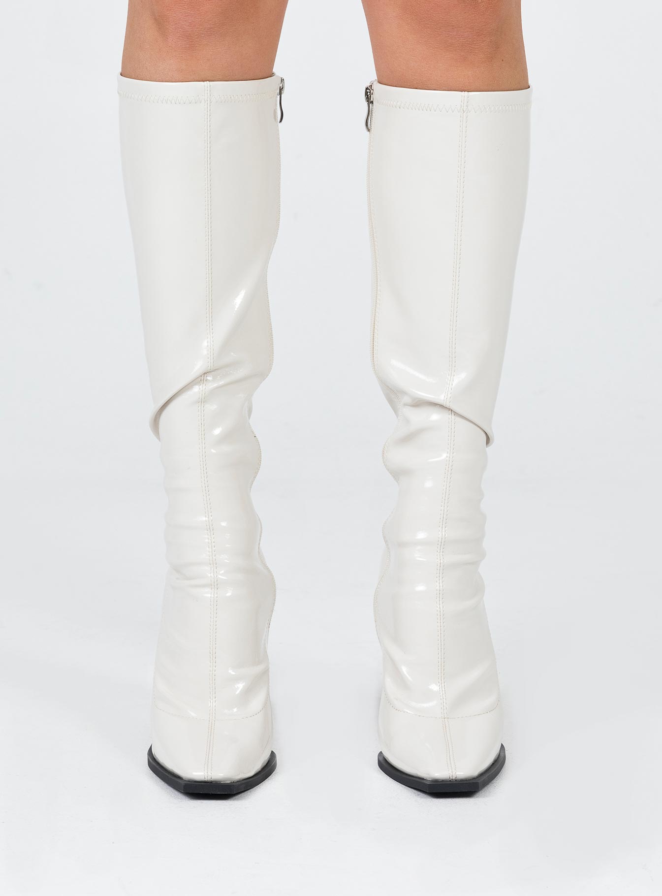 Ivanna Boots Off White