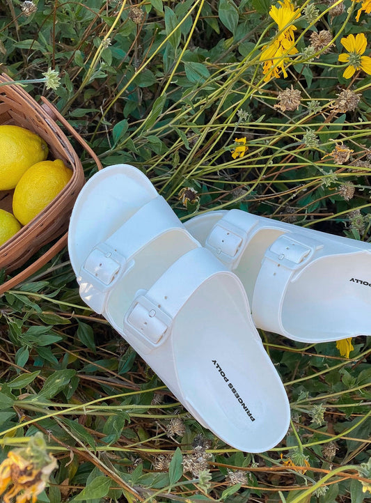 So Cali Flats White